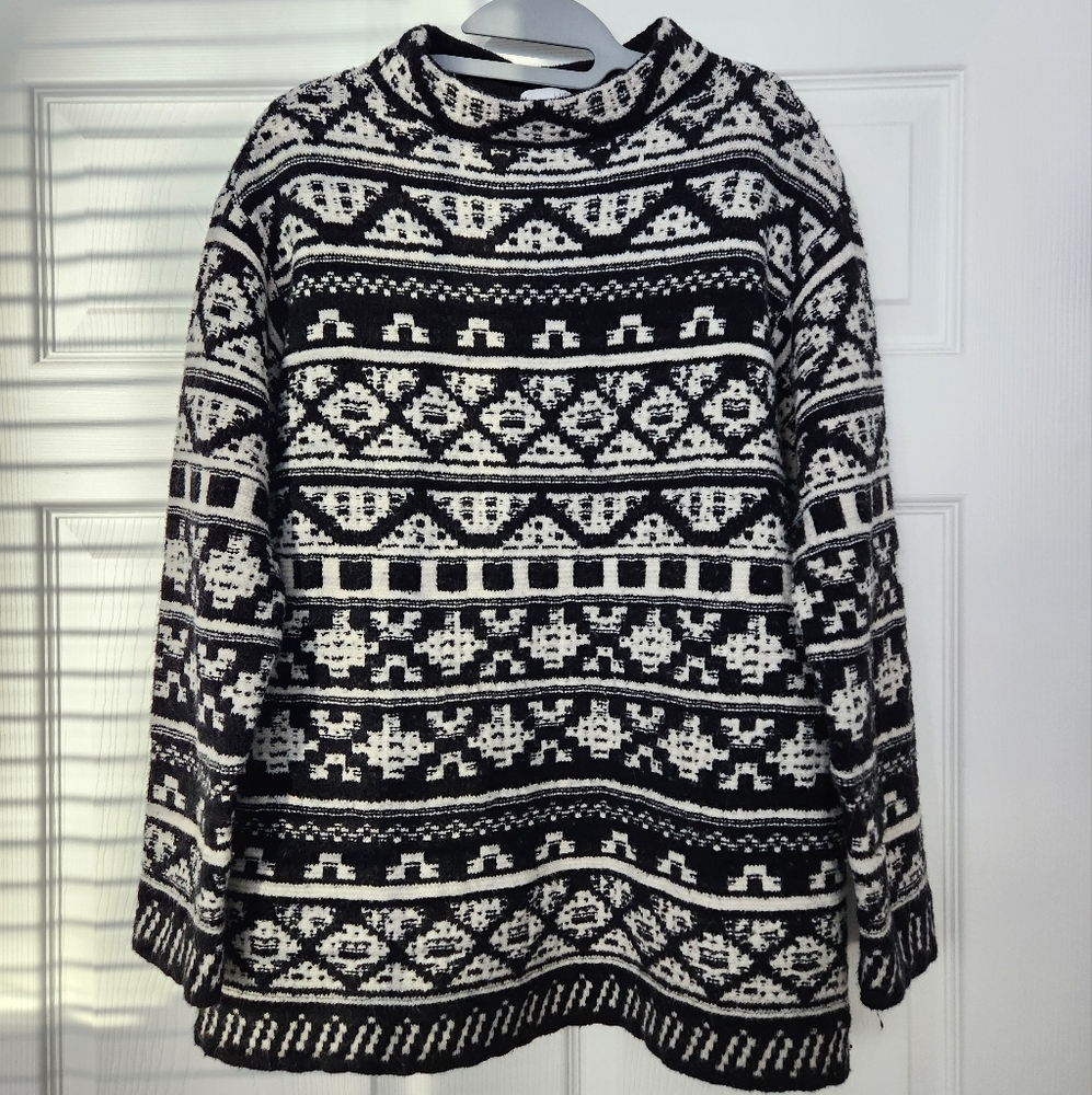 J. Jill Women's Sweater, size medium black and white aztec pattern